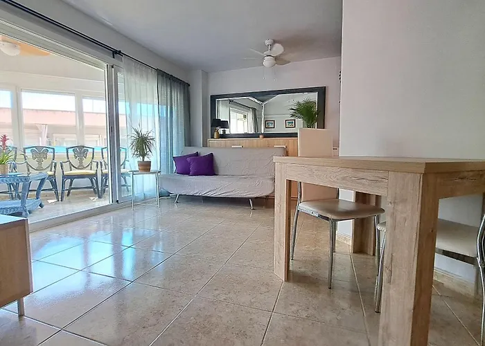 Apartamento A 50 Metros De La Playa.