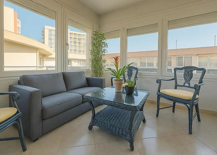 Apartamento A 50 Metros De La Playa.